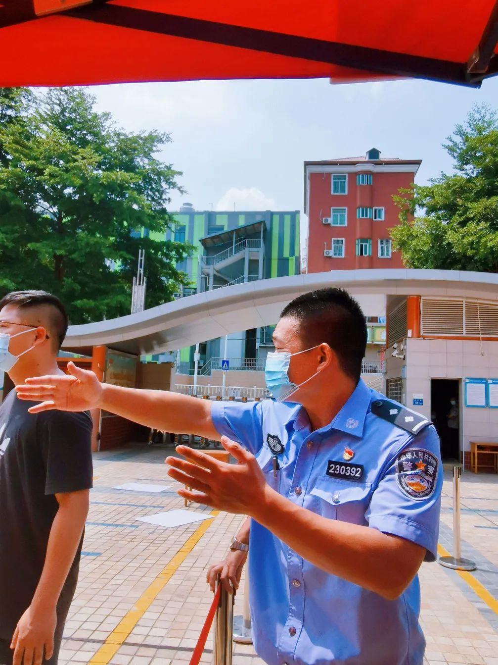 开云下载-防线坚固，泰达球队成功守住胜利