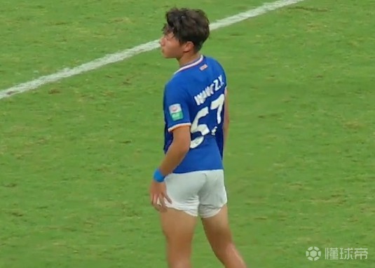 包含埃瓦尔前锋梅开二度,带领球队逆转胜利的词条 包含埃瓦尔前锋梅开二度,带领球队逆转胜利的词条