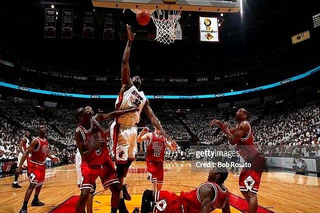 包含热火vs公牛:东部新星之争,谁将勇夺胜利?的词条 包含热火vs公牛:东部新星之争,谁将勇夺胜利?的词条