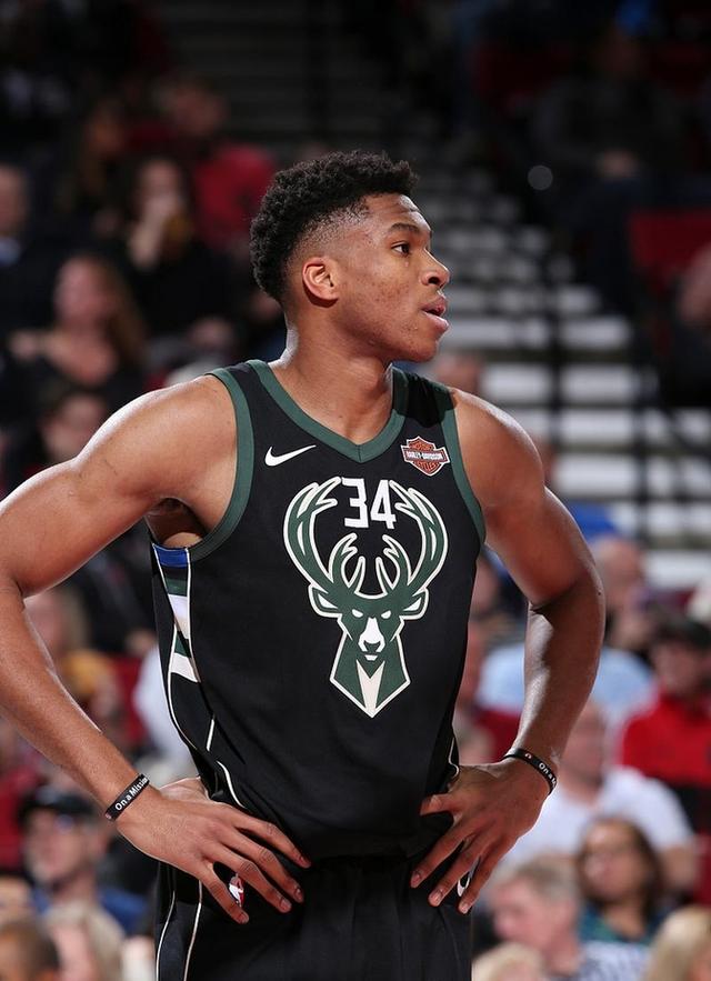 开云平台-雄鹿力克篮网壮大实力独自力压全联盟，字母哥成赛季MVP大热门