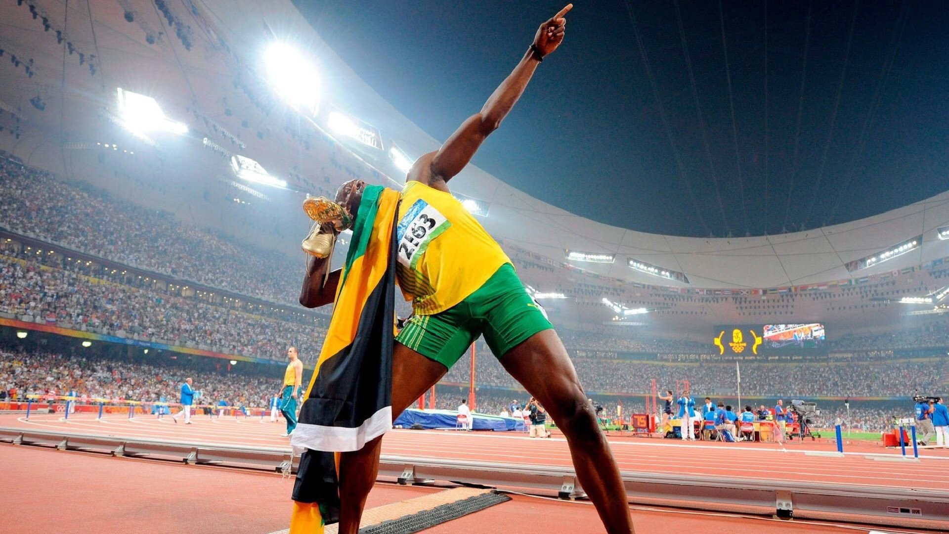 沙漠与永恒之城，德布劳内用冠军级演出照亮一场超越胜负的对话